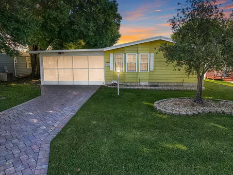 1004 Bowersox Dr, The Villages, FL 32159