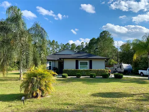 30526 Hawthorn Ave, Eustis, FL 32736
