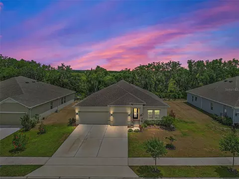 1616 Marsh Pointe Dr, Clermont, FL 34711