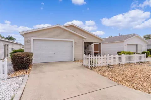 9328 SE 172nd Wayside Pl, The Villages, FL 32162