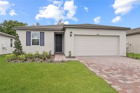 28037 Poppy Ct, Leesburg, FL 34748