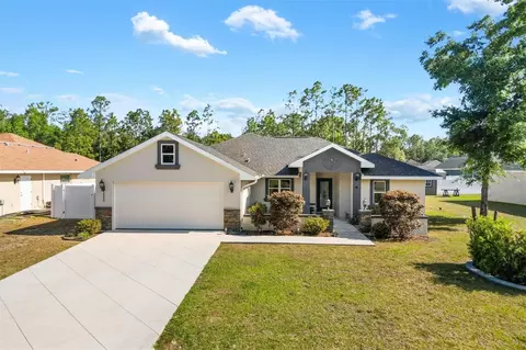 8880 SE 161st St, Summerfield, FL 34491