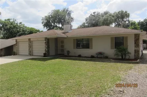 11586 Seminole Rd, Dunnellon, FL 34431