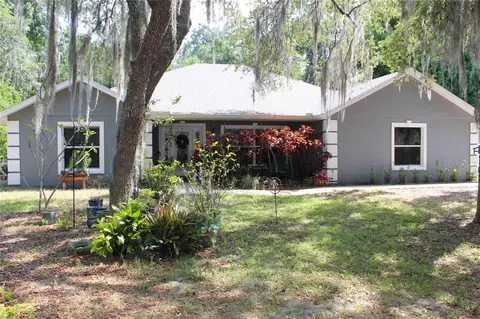 15210 Willow Ln, Tavares, FL 32778