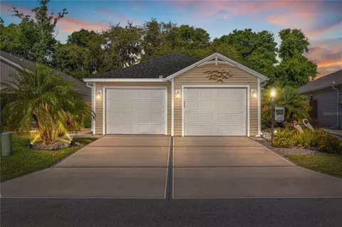 5998 Caulk Ct, The Villages, FL 32163