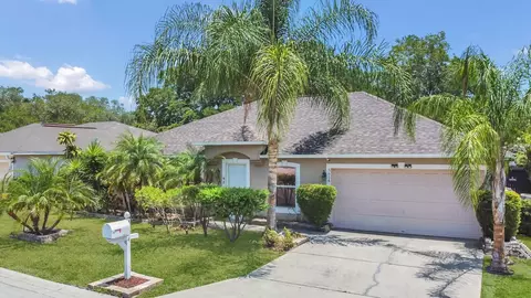 5614 Oakwood Knoll Dr, Lakeland, FL 33811