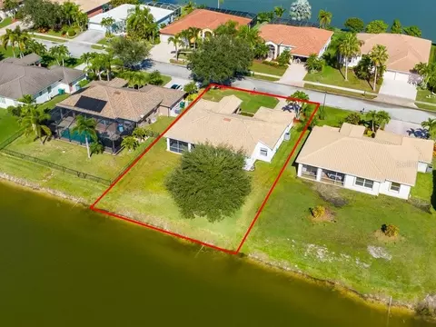 1060 Port Orange Way, Naples, FL 34120