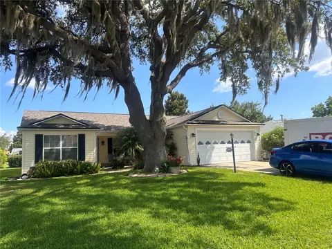 9232 SE 178th Delia Pl, The Villages, FL 32162