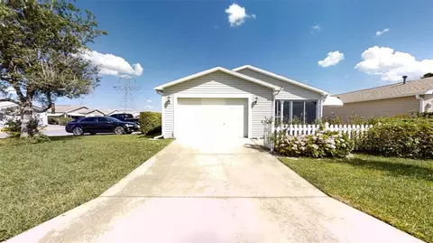 2602 Moncayo Ave, The Villages, FL 32162