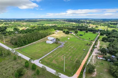 8409 E Dewey Robbins Rd, Howey In The Hills, FL 34737