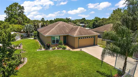 35936 Lakewood Dr, Leesburg, FL 34788