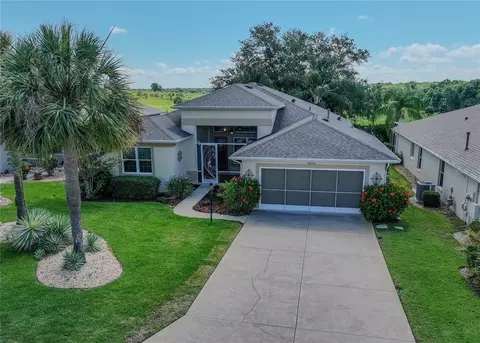 5679 Bounty Cir, Tavares, FL 32778