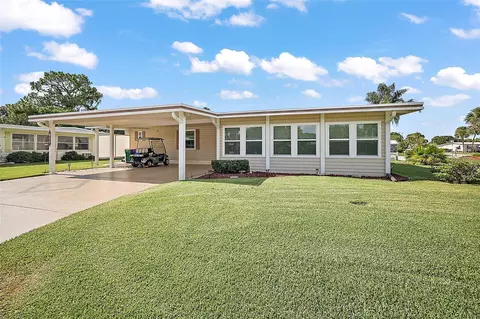 753 Buccaneer Blvd, Tavares, FL 32778