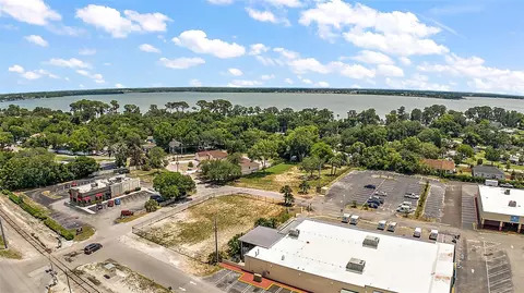 Gordon Lane, Mount Dora, FL 32757 photo 13