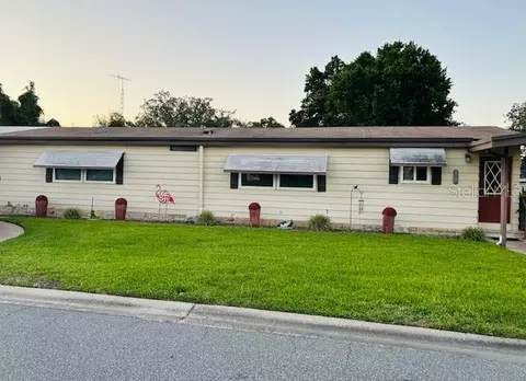 2364 Conestoga Dr, Leesburg, FL 34748