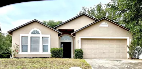 833 Jayhil Dr, Minneola, FL 34715