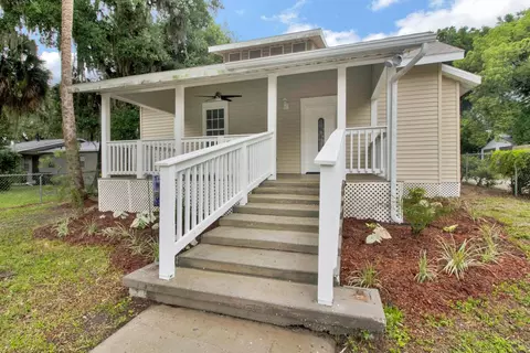214 N 12th St, Leesburg, FL 34748