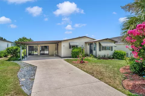 1551 Hillcrest Dr, Lady Lake, FL 32159