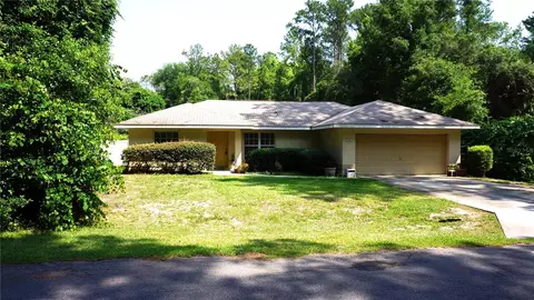 20 Sequoia Loop Trak, Ocklawaha, FL 32179
