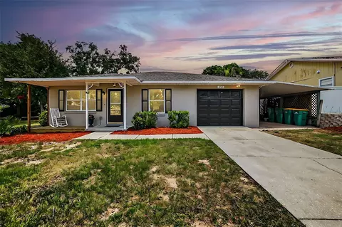 520 Highland Dr, Eustis, FL 32726
