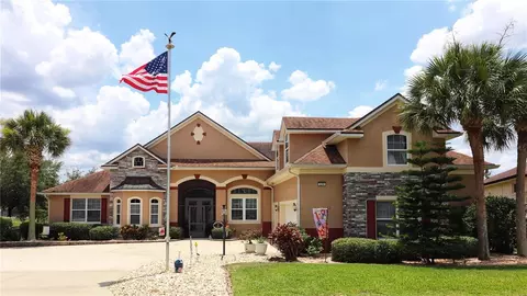 5208 Scotland Ct, Leesburg, FL 34748