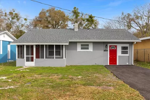 914 Adams St, Leesburg, FL 34748