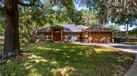 1527 Canopy Oaks Dr, Minneola, FL 34715