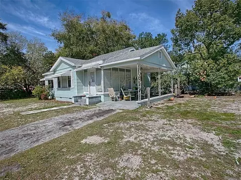 1902 Vine St, Leesburg, FL 34748