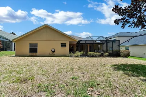 Exterior - 13144 Coldwater Loop, Clermont, FL 34711 photo 5 of 6