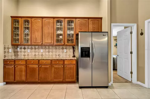 Kitchen - 13144 Coldwater Loop, Clermont, FL 34711 photo 8 of 9