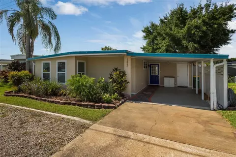 12840 Lake Dora Cir, Tavares, FL 32778