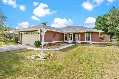9055 SE 156th St, Summerfield, FL 34491