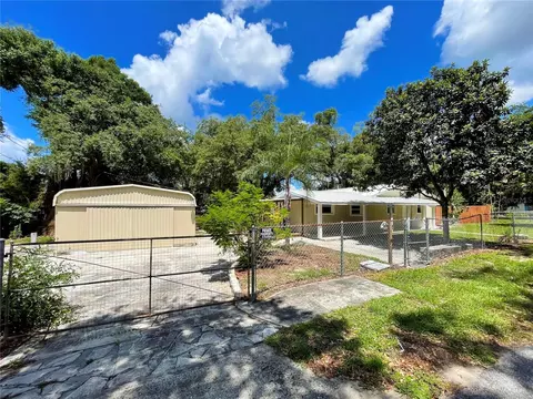 306 Line Ave, Mascotte, FL 34753