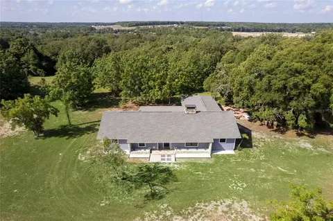 2904 Robie Ave, Mount Dora, FL 32757