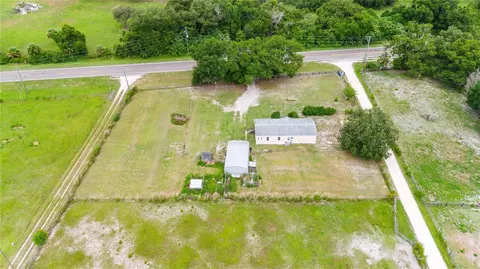 10731 C 469, Center Hill, FL 33514