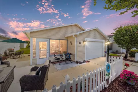 3469 Roanoke St, The Villages, FL 32162