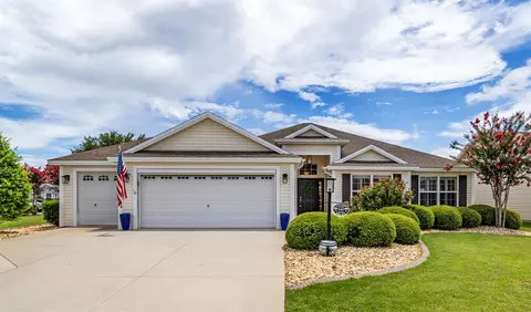 440 Ainsworth Cir, The Villages, FL 32162