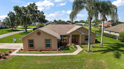 3530 Hunters Trail Cir, Eustis, FL 32726