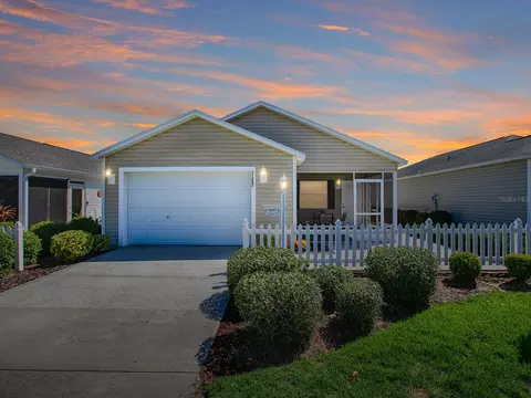 3687 Leyton Pl, The Villages, FL 32163