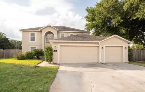 390 Velveteen Pl, Chuluota, FL 32766