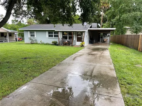 2643 County Road 426c, Lake Panasoffkee, FL 33538