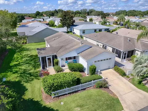2382 Southern Oak St, The Villages, FL 32162
