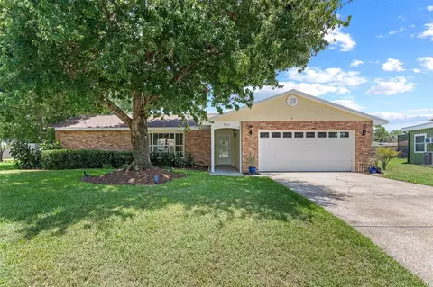 3465 Laurel Dr, Mount Dora, FL 32757