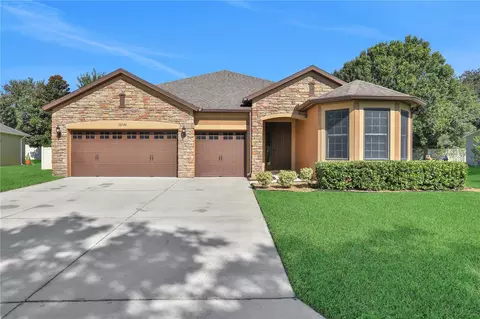 30524 Gidran Ter, Mount Dora, FL 32757