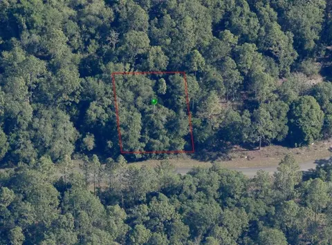 2097 W Pinegrove Dr, Dunnellon, FL 34434