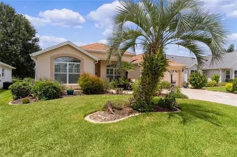 2827 Manor Downs, The Villages, FL 32162