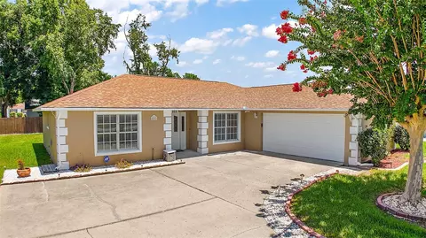 501 Blueberry Dr, Eustis, FL 32726