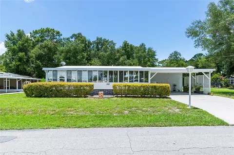 2585 Karen Dr, Mount Dora, FL 32757