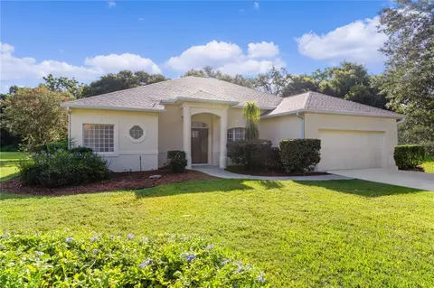 5251 Grove Mnr, Lady Lake, FL 32159