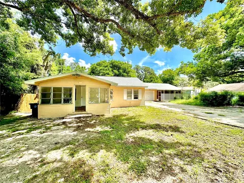 100 W Chester St, Clermont, FL 34715